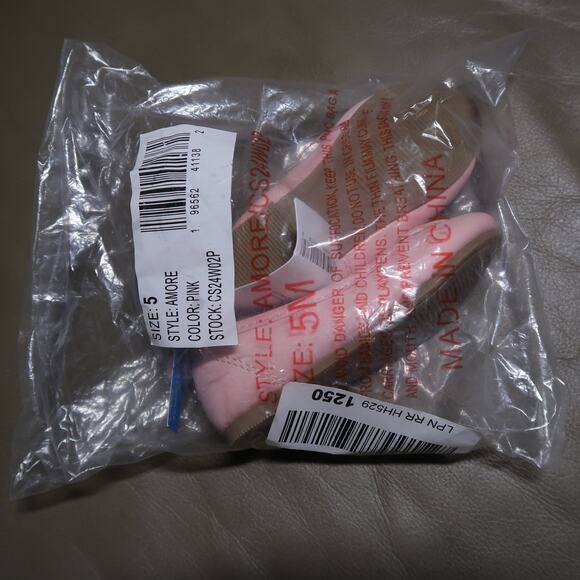 Carter's Pink Heart Embellishment Mary Jane Flats Amore Kid's Size 5 NWT - Picture 7 of 8